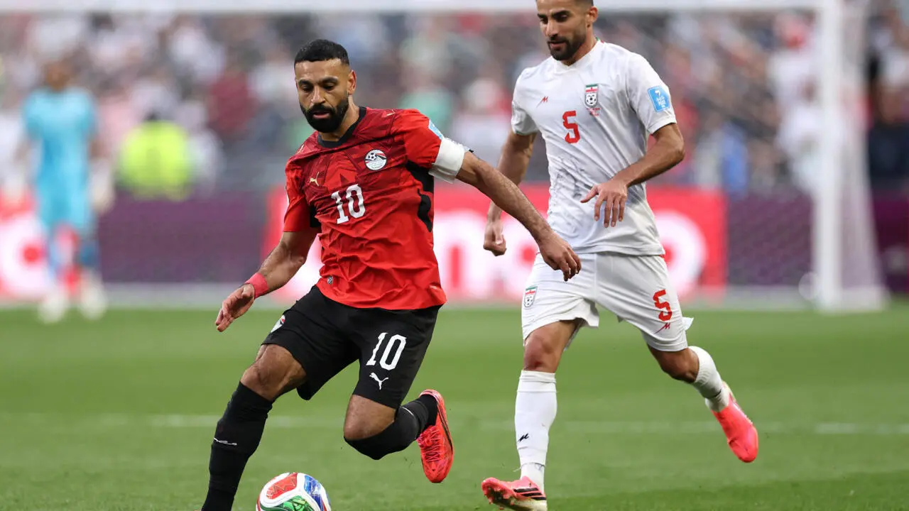 مصر وأستراليا: قنوات نقل مباراة حاسمة في مسار الفراعنة بالمونديال